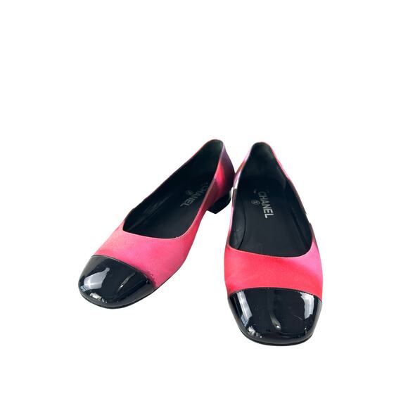 Chanel Ballet Flats - Picture 1 of 9
